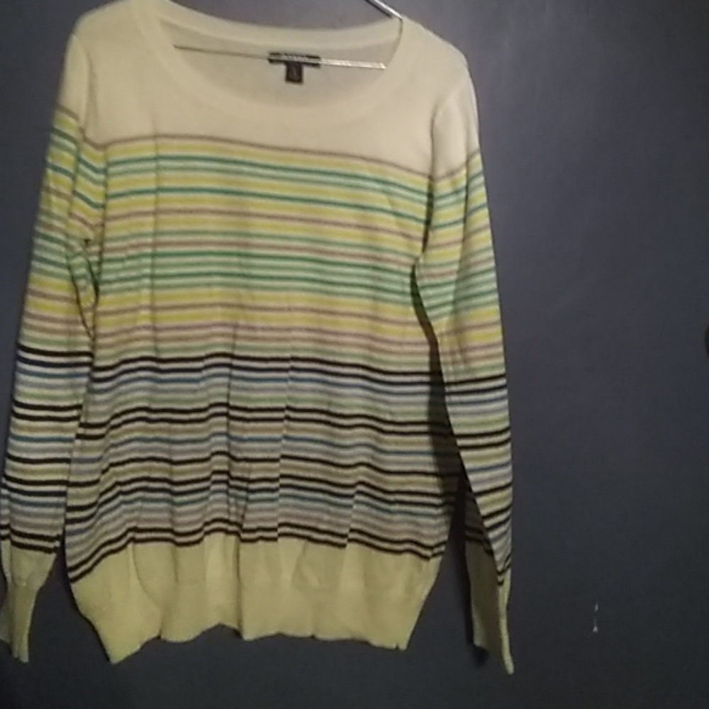 Sweat shirt